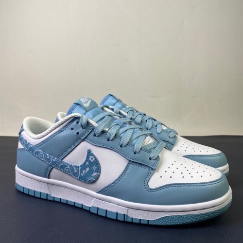 N*ike Dunk Low “Blue Paisley” DH4401-101