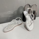 Women R*ᴇɴᴇ C*ᴀᴏᴠɪʟʟᴀ Top Sandals