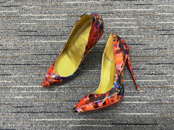 Women C*hristian L*ouboutin Pump Top
