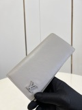 L*ouis V*uitton Bag Top Quality 10*19*2CM
