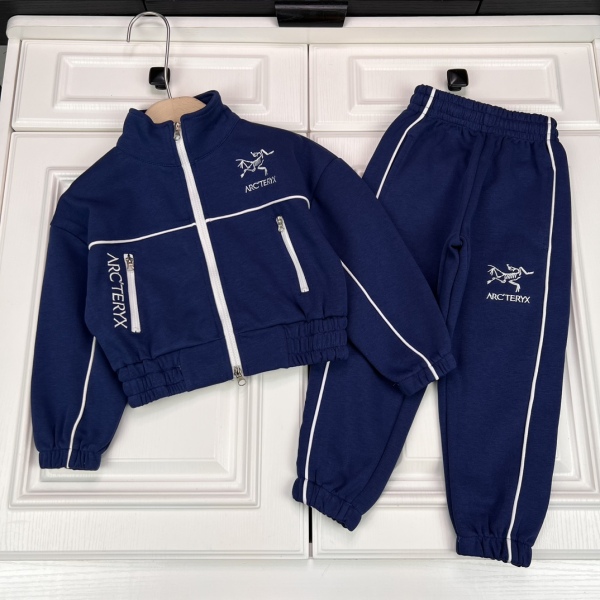 Kids Top Quality Clothes