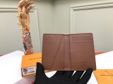 L*ouis V*uitton Top Wallets 11*7CM