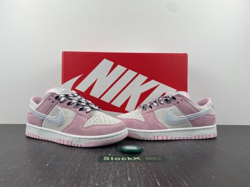N*ike SB Dunk Low DV3054-600