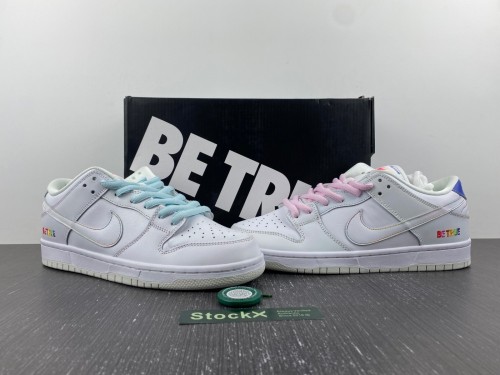 N*ike SB Dunk Low DR4876-100
