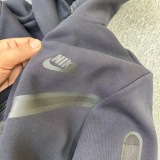 N*ike Top Quality Suits