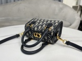 D*ior Bag Top Quality 19*15*15CM