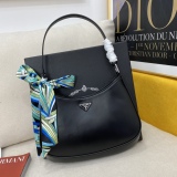 P*rada Top Bag 26cm