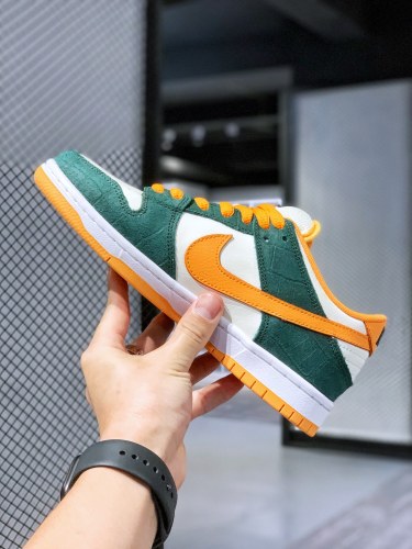 N*ike Dunk Low Pro SB Legion Pine
