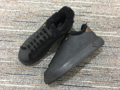 Men L*ouis V*uitton Top Sneaker