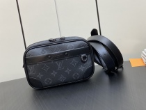 L*ouis V*uitton Top Bag 11*18.5*6.5CM