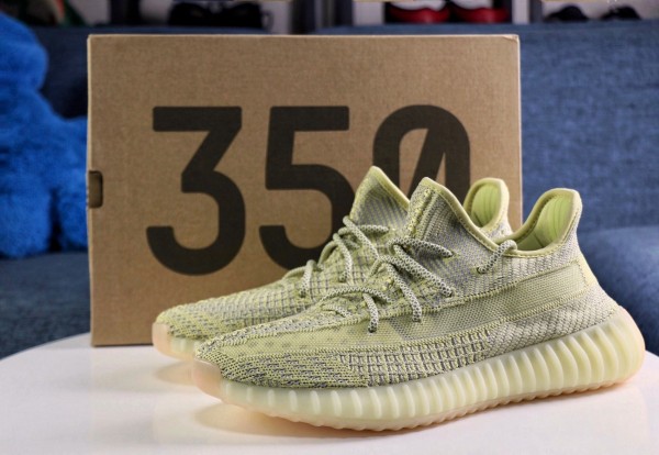 Y*eezy Boost 350 V2 Antlia Non-Reflective