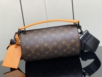 L*ouis V*uitton Top Bag 26*15*15CM