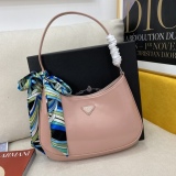 P*rada Top Bag 26cm