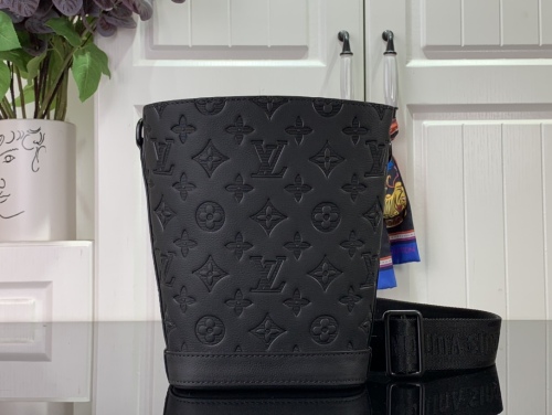 L*ouis V*uitton Top Bag 13*21*8.5CM