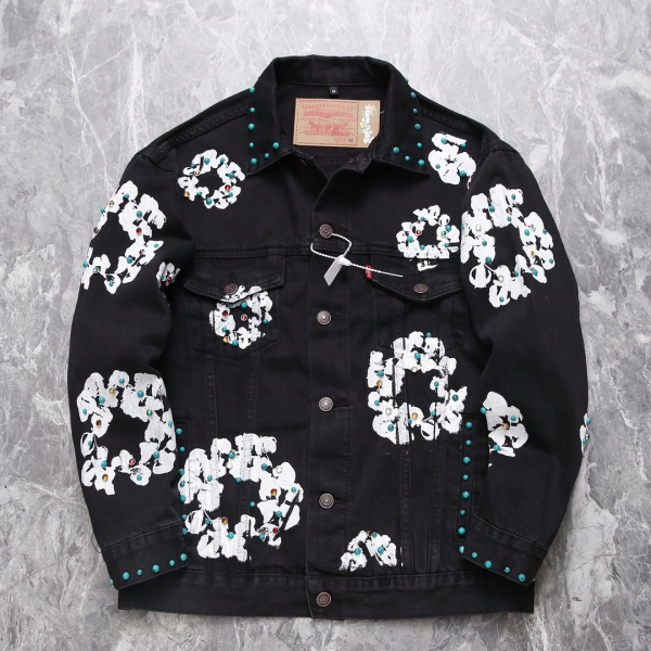 D*enim T*ears *L*evis Top Quality Clothes