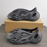 Y*eezy Foam Runner Onyx HP8739