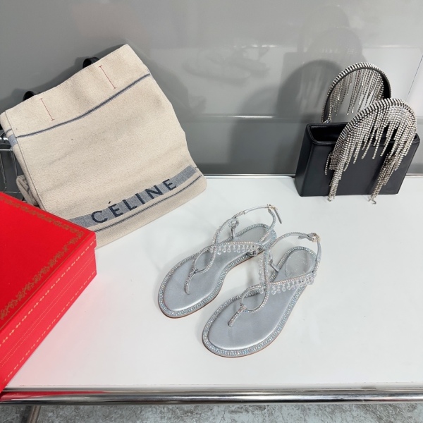 Women R*ᴇɴᴇ C*ᴀᴏᴠɪʟʟᴀ Top Sandals