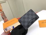 L*ouis V*uitton Top Wallets 11*7CM