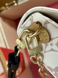 L*ouis V*uitton Top Bag 23.5*12*4.3CM