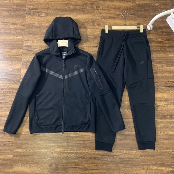 N*ike Top Quality Suits