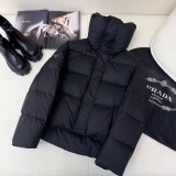 P*rada Top Quality Clothes