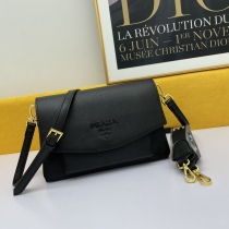 P*rada Top Bag 27*17*10cm
