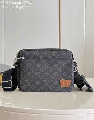 L*ouis V*uitton Top Bag 25*18.5*7CM