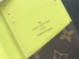 L*ouis V*uitton Bag Top Quality 8*11*1CM