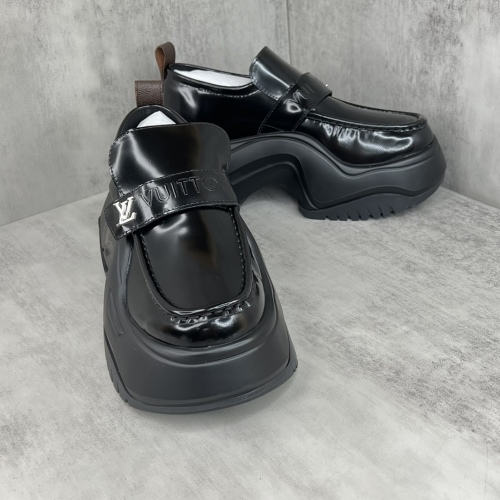 Women L*ouis V*uitton Archlight Top Sneaker