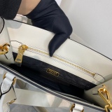 P*rada Top Bag 28*22*9CM