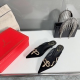 Women R*ᴇɴᴇ C*ᴀᴏᴠɪʟʟᴀ Top Sandals