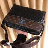 L*ouis V*uitton Top Bag 28*25*5CM