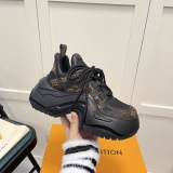 Women L*ouis V*uitton Archlight Top Sneaker