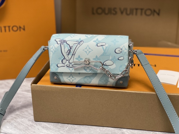 L*ouis V*uitton Bag Top Quality 18*11*6.5CM