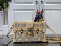 L*ouis V*uitton Top Bag 20*12.5*6CM