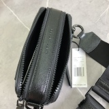 M*ARC J*ACOBS Top Bag 19*12*6CM