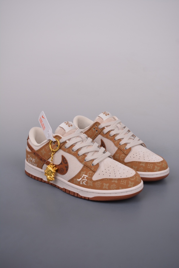 N*ike SB Dunk LOW