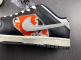 N*ike Dunk Low