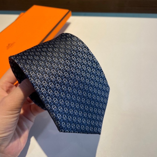 Necktie