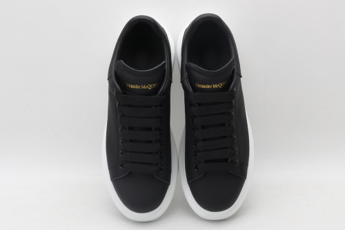 A*exander M*queen Sneaker