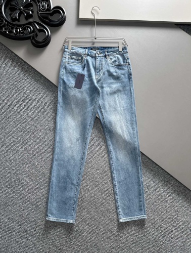 P*rada Top Quality Clothes