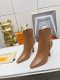 Women L*ouis V*uitton Top Sneakers