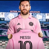 Can customize name and number more Jerseys please message us on whatsapp for links