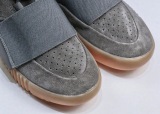 Y*eezy Boost 750 Gum GreyGlow Sole