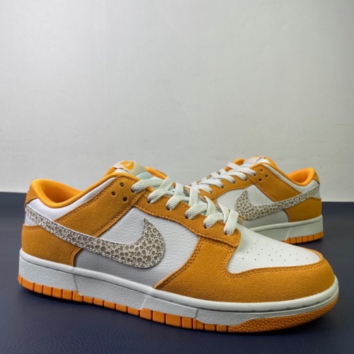 N*ike SB Dunk Low Safari Swoosh DR0156-800
