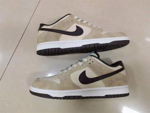 N*ike SB Dunk Low