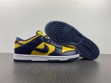 N*ike SB Dunk Low Michigan DD1391-700