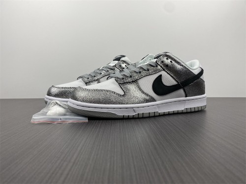 N*ike SB Dunk Low Shimmer DO5882-001