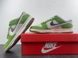N*ike Dunk Low SE 85 DO9457-100