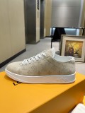 Men L*ouis V*uitton Top Sneakers